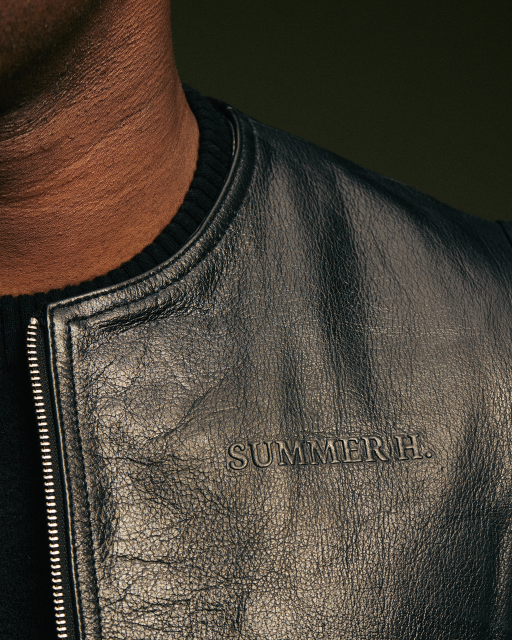 SLEEVELESS LEATHER JACKET - COMMUNITY