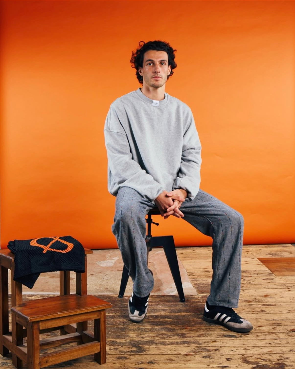 CREW NECK HOODIE - LACØZY